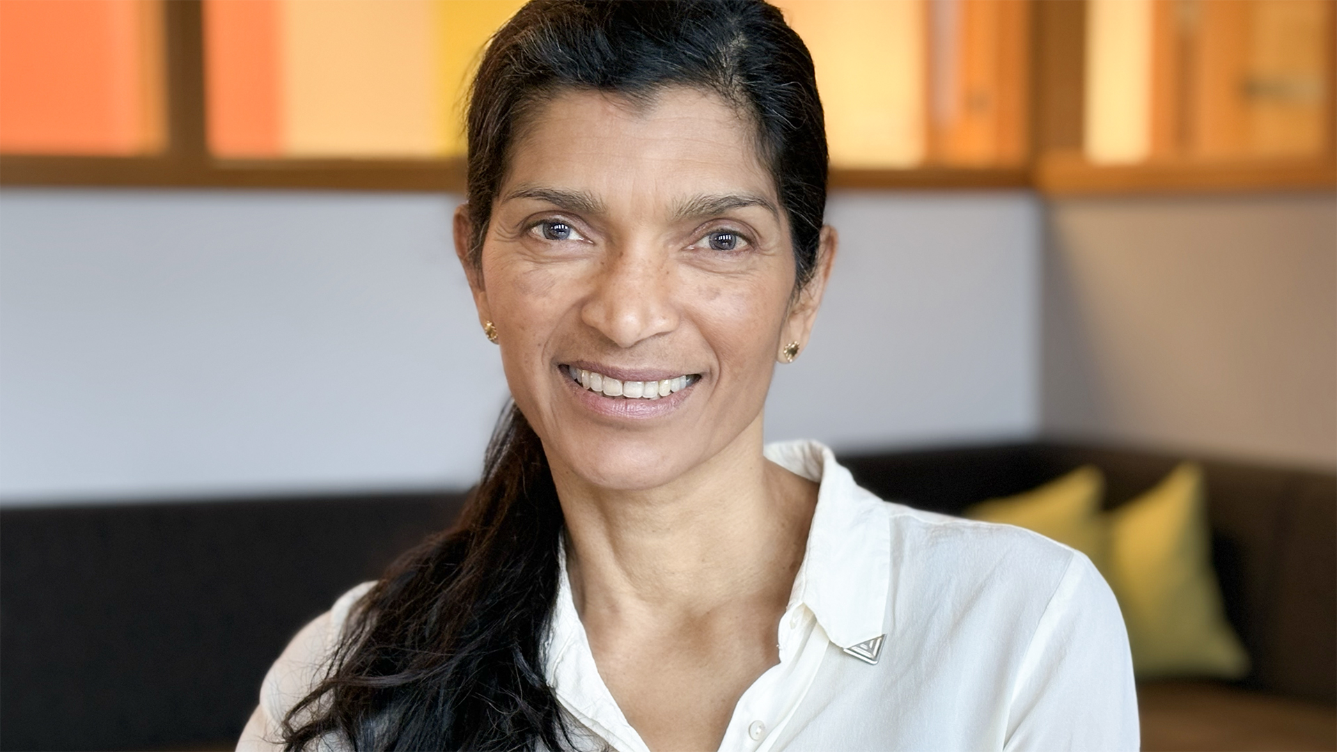 Lär dig mer om tobak, nikotion och munhälsa. Tips och råd.